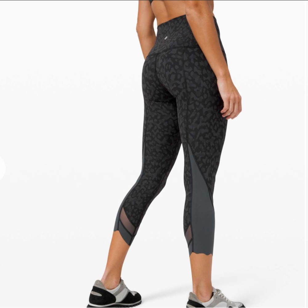 Lululemon Wunder Under Crop High-Rise *Roll Down Scallop 23" Formation Camo